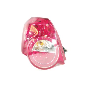 Recambio de piloto trasero izquierdo para chevrolet aveo 1.2 cat referencia OEM IAM   