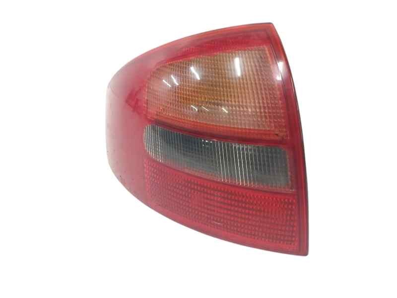 Recambio de piloto trasero izquierdo para audi a6 berlina (4b2) 2.8 v6 30v referencia OEM IAM 4B5945095  