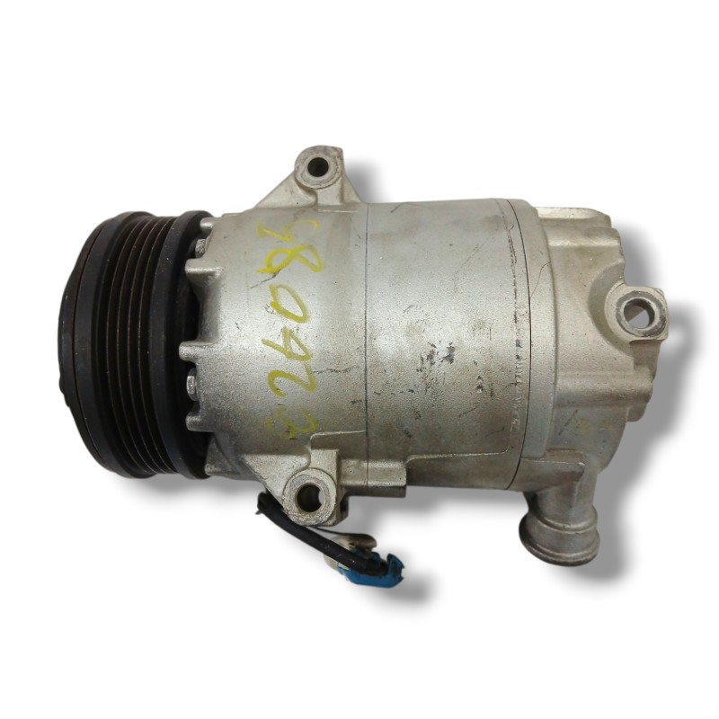 Recambio de compresor aire acondicionado para opel corsa c 1.4 16v referencia OEM IAM 6854024 93476855 