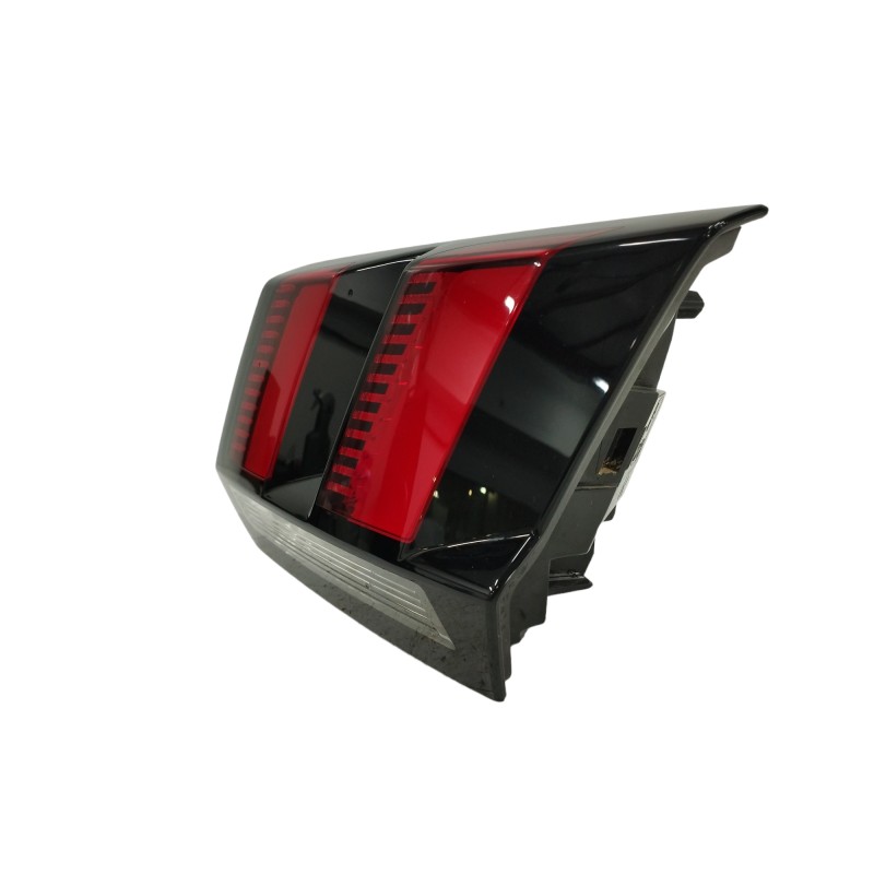 PILOTO TRASERO DERECHO INTERIOR