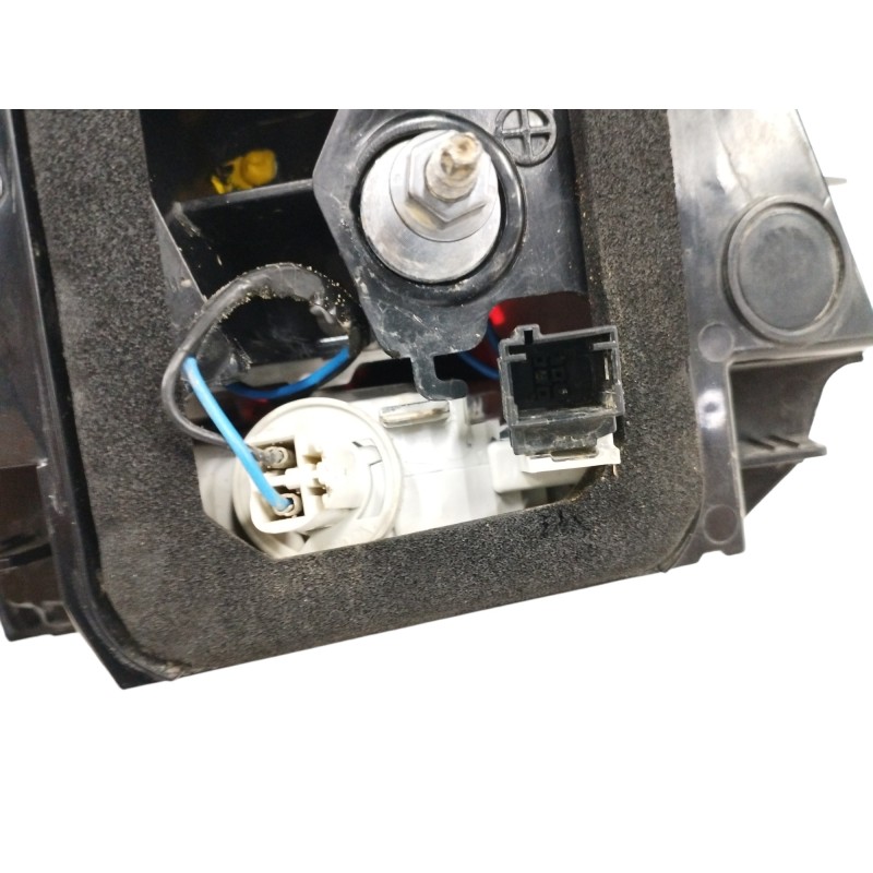 PILOTO TRASERO DERECHO INTERIOR