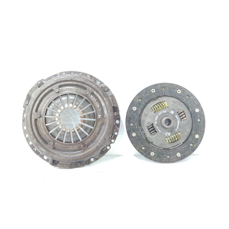 Recambio de kit embrague para opel kadett e 1.7 diesel referencia OEM IAM 90209357 121862134 