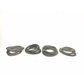 Recambio de gomas contorno puerta para mg marvel r electric referencia OEM IAM   