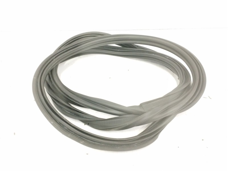Recambio de gomas contorno puerta para mg marvel r electric referencia OEM IAM   