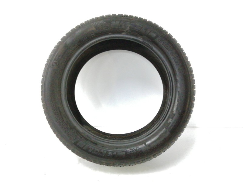 Recambio de neumatico para para varios modelos referencia OEM IAM 20555R17 MICHELIN CROSSCLIMATE