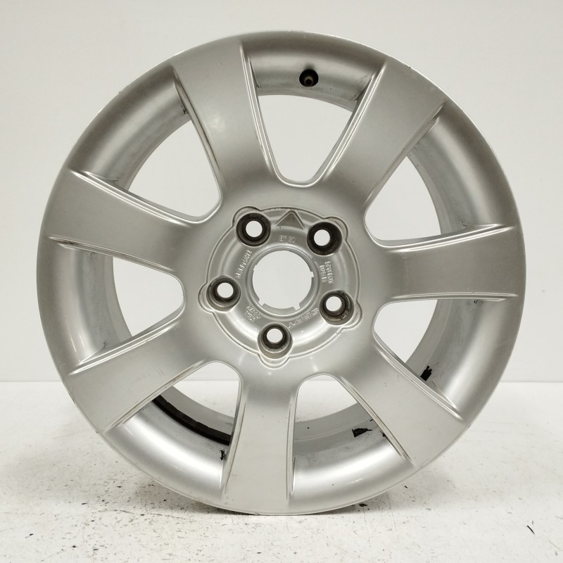 Recambio de llanta para seat toledo (5p2) 2.0 tdi referencia OEM IAM 5P0601025B 6,5JX16H2ET50 5H 5X112