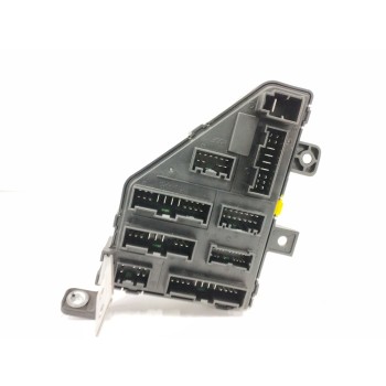 Recambio de caja reles / fusibles para kia sportage 2.0 crdi referencia OEM IAM 919501F510  