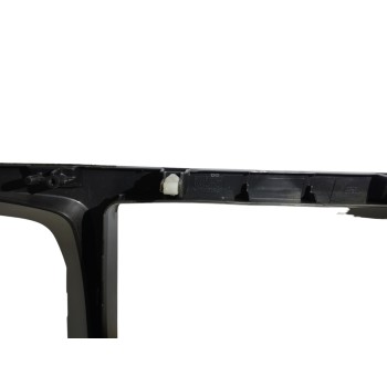 Recambio de molduras delanteras para mitsubishi l200 / triton (kj_, kk_, kl_) 2.2 di-d 4wd referencia OEM IAM 8002B809ZZ MARCO R