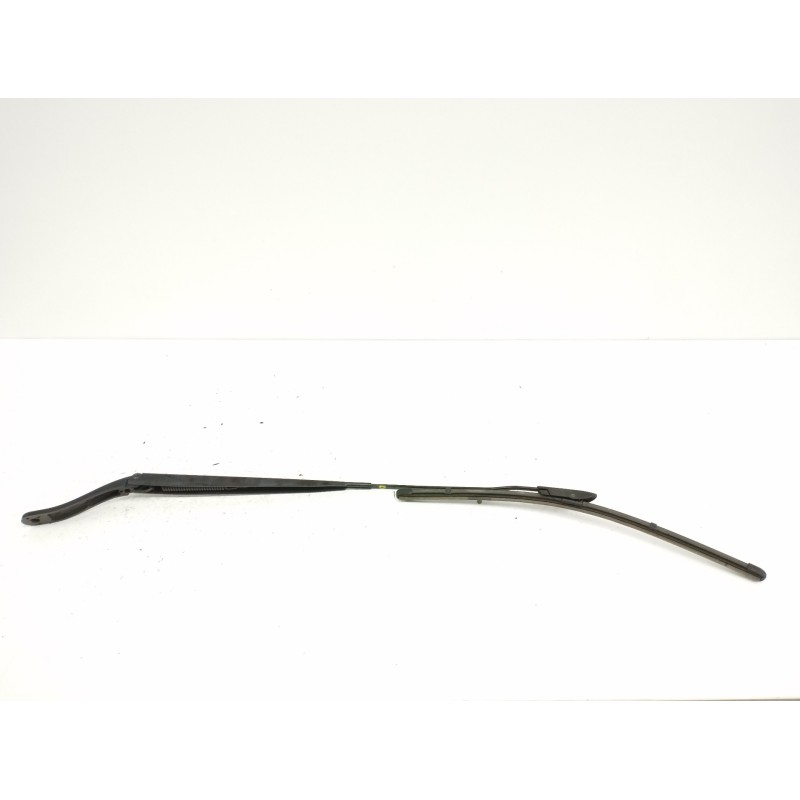 BRAZO LIMPIA DELANTERO DERECHO