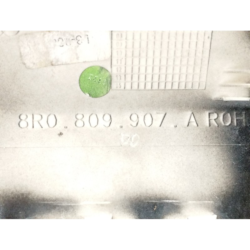 TAPA EXTERIOR COMBUSTIBLE