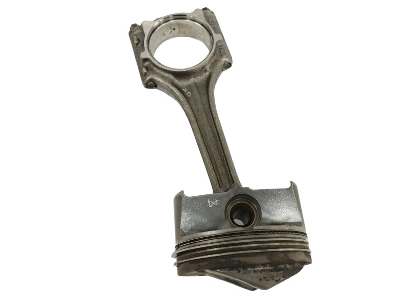 Recambio de biela para skoda octavia berlina (1z3) 2.0 16v fsi referencia OEM IAM 06A198401E CON PISTON 
