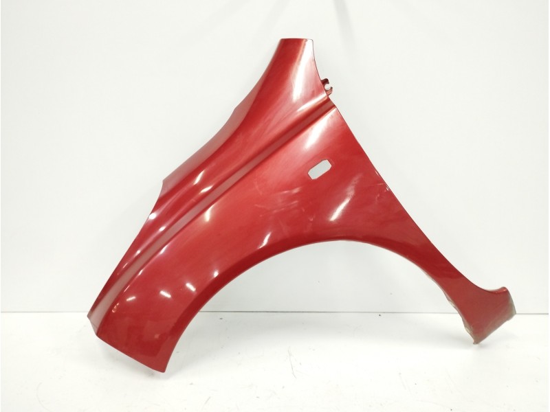 Recambio de aleta delantera izquierda para nissan micra (k12e) 1.2 cat referencia OEM IAM   