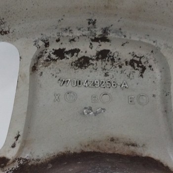 Recambio de llanta para renault megane i classic (la0) 1.9 dti diesel cat referencia OEM IAM 7700429256A 6JX15CH4-43 4H 4X100