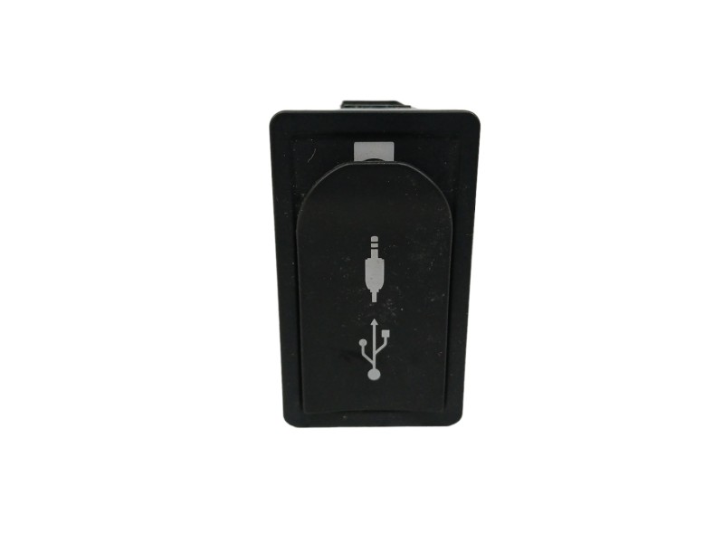 Recambio de modulo electronico para lexus ct 1.8 16v cat (híbrido) referencia OEM IAM 8619076040 PUERTO USB Y AUX 