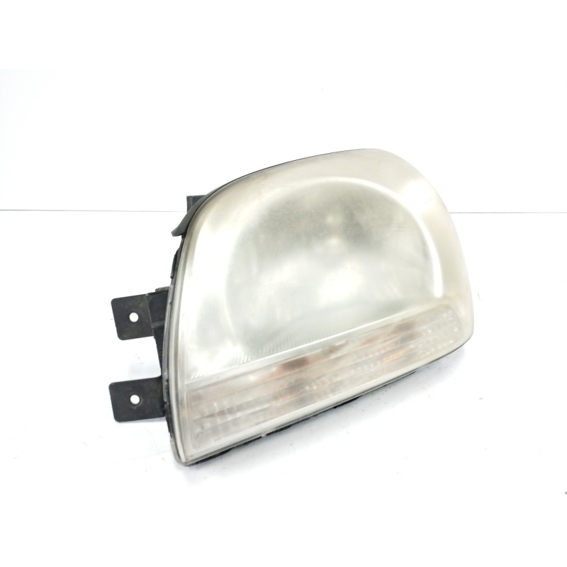 Recambio de faro izquierdo para kia sportage 2.0 crdi referencia OEM IAM  PARA PULIR 