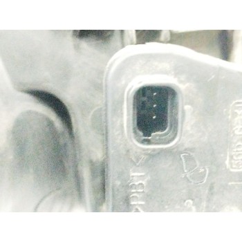 Recambio de faro izquierdo para kia sportage 2.0 crdi referencia OEM IAM  PARA PULIR 