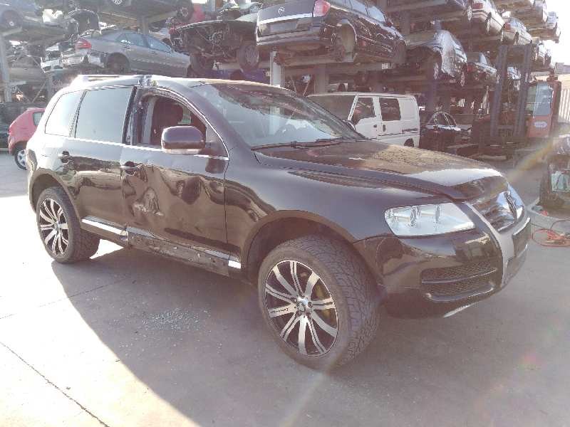 VOLKSWAGEN TOUAREG (7LA)