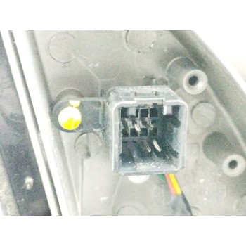 Recambio de retrovisor izquierdo para kia sportage 2.0 crdi referencia OEM IAM  5 CABLES 