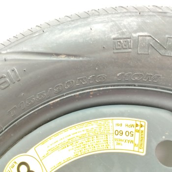 Recambio de neumatico repuesto para chevrolet captiva 2.0 diesel cat referencia OEM IAM 95493480 4TX16 96626211