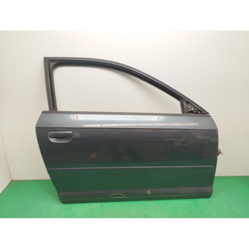 Recambio de puerta delantera derecha para audi a3 (8p) 1.9 tdi referencia OEM IAM  OBSERVAR FOTOS 