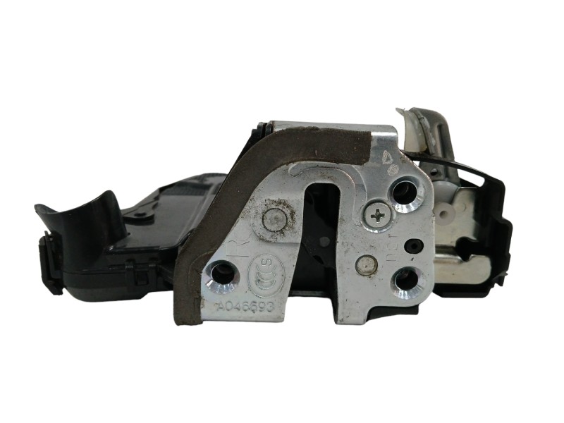 Recambio de cerradura puerta delantera derecha para lexus ct 1.8 16v cat (híbrido) referencia OEM IAM   