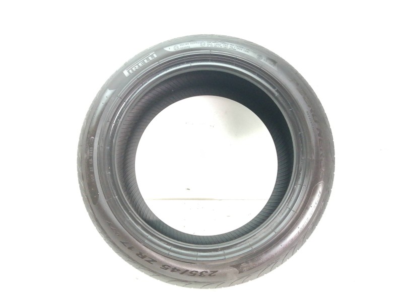 Recambio de neumatico para para varios modelos referencia OEM IAM 23545R17 PIRELLI P ZERO NERO GT