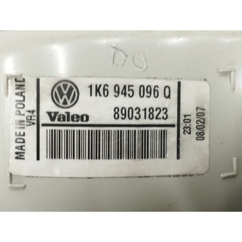 PILOTO TRASERO DERECHO 89031823