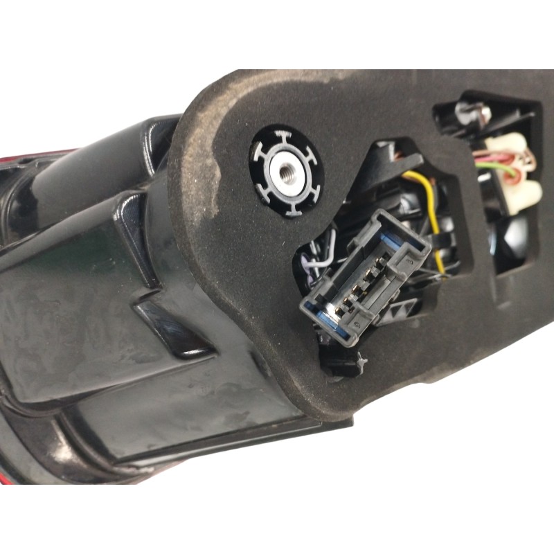 PILOTO TRASERO IZQUIERDO