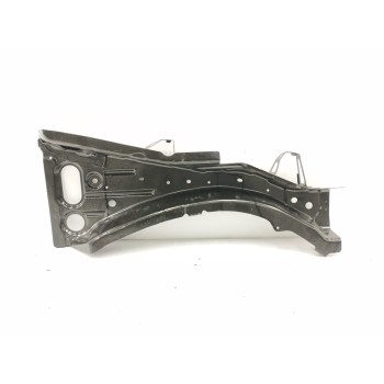 Recambio de moldura para nissan pulsar (c13) 1.2 16v cat referencia OEM IAM F41813ZLMA REFUERZO RESALTE CAPO IZQUIERDO 