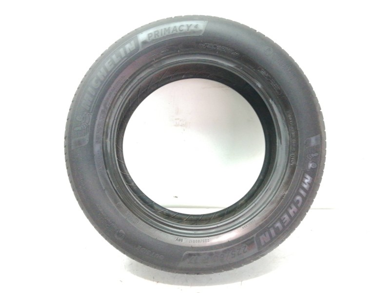 Recambio de neumatico para para varios modelos referencia OEM IAM 22560R17 MICHELIN PRIMACY 4