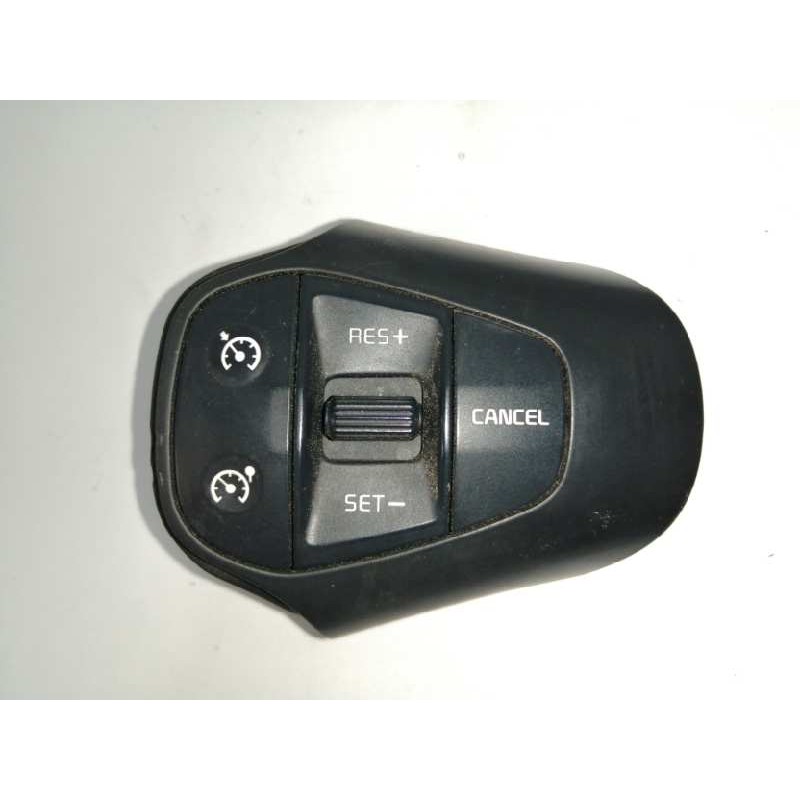Recambio de mando volante para kia carens iv 1.7 crdi referencia OEM IAM 96700A4200 LADO DERECHO 