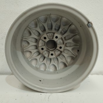 Recambio de llanta para saab 900 berlina 2.3 cat referencia OEM IAM 4648036 6,5JX15H2 IS49 5H 5X110