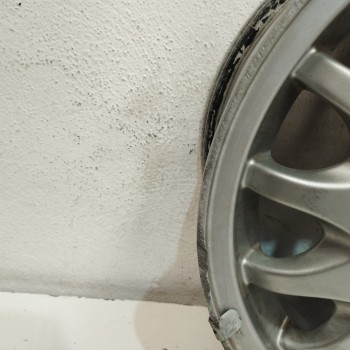 Recambio de llanta para saab 900 berlina 2.3 cat referencia OEM IAM 4648036 6,5JX15H2 IS49 5H 5X110