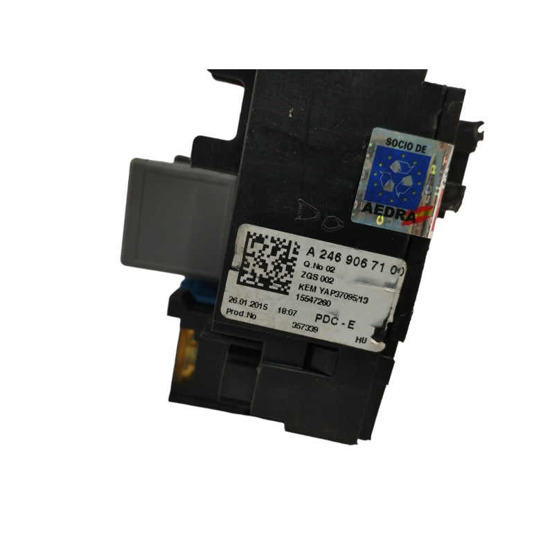 CAJA RELES / FUSIBLES