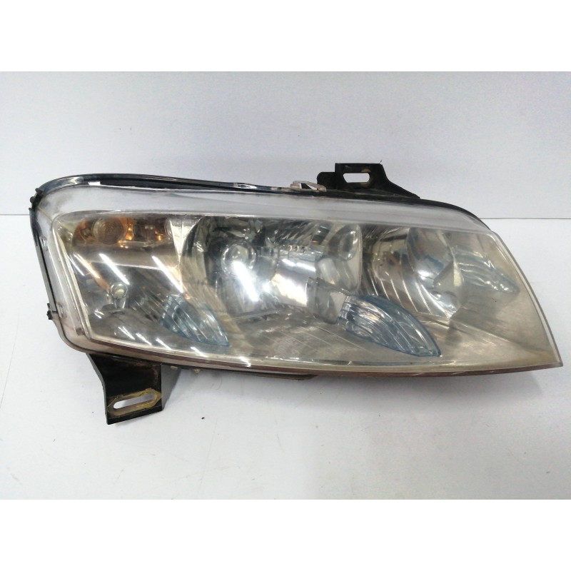 Recambio de faro derecho para fiat stilo (192) 1.9 jtd cat referencia OEM IAM DX40780748 DX40785748 