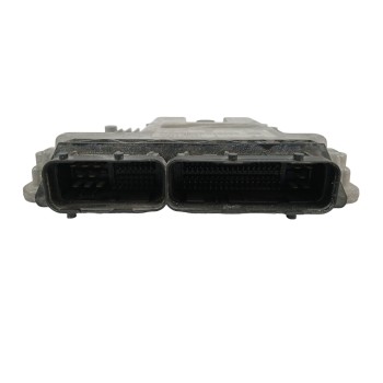 Recambio de centralita motor uce para toyota yaris 1.4 turbodiesel cat referencia OEM IAM 896610DC21 0281015385 