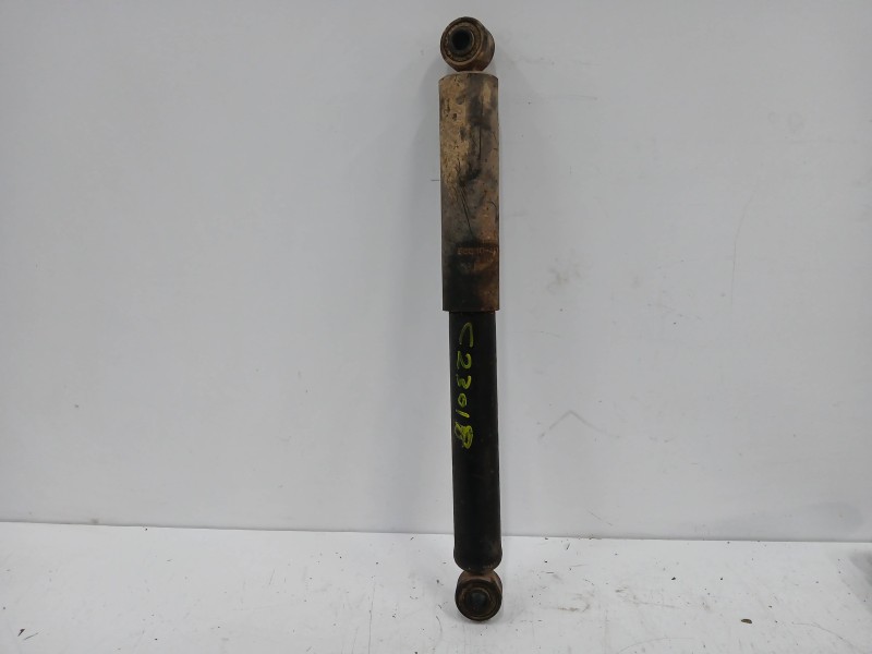 Recambio de amortiguador trasero izquierdo para hyundai h 1 2.5 turbodiesel referencia OEM IAM 553104A700 Recambio de amortiguador trasero izquierdo para hyundai h 1 2.5 turbodiesel referencia OEM IAM 553104A700