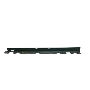 FALDON LATERAL A2476981000 LADO DERECHO 