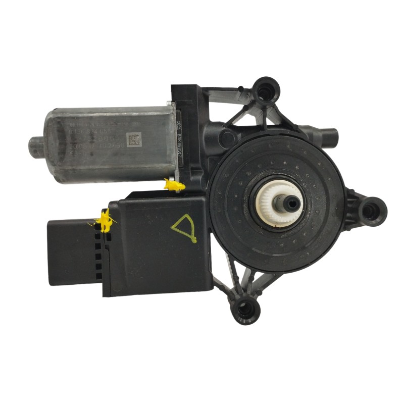 Recambio de motor elevalunas delantero derecho para peugeot 5008 1.2 12v e-thp referencia OEM IAM 9811791280 0130824068 