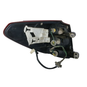 Recambio de piloto trasero derecho para subaru legacy familiar/outback b13 (bp) 2.0 diesel cat referencia OEM IAM 84912AJ090  