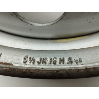 Recambio de llanta para nissan l - 35.06 2.8 d referencia OEM IAM  5,5JK16HA 