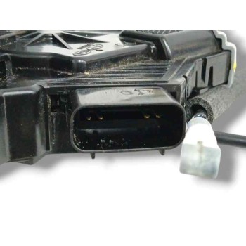 Recambio de cerradura puerta trasera derecha para hyundai i20 1.2 16v cat referencia OEM IAM 81420C8020  