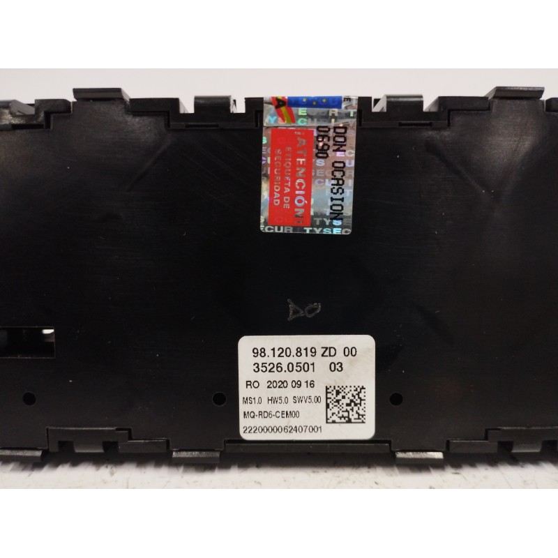 SISTEMA AUDIO / RADIO CD CONTROLES SISTEMA AUDIO