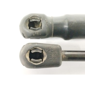 Recambio de amortiguadores maletero / porton para kia sportage 2.0 crdi referencia OEM IAM 817701F010  