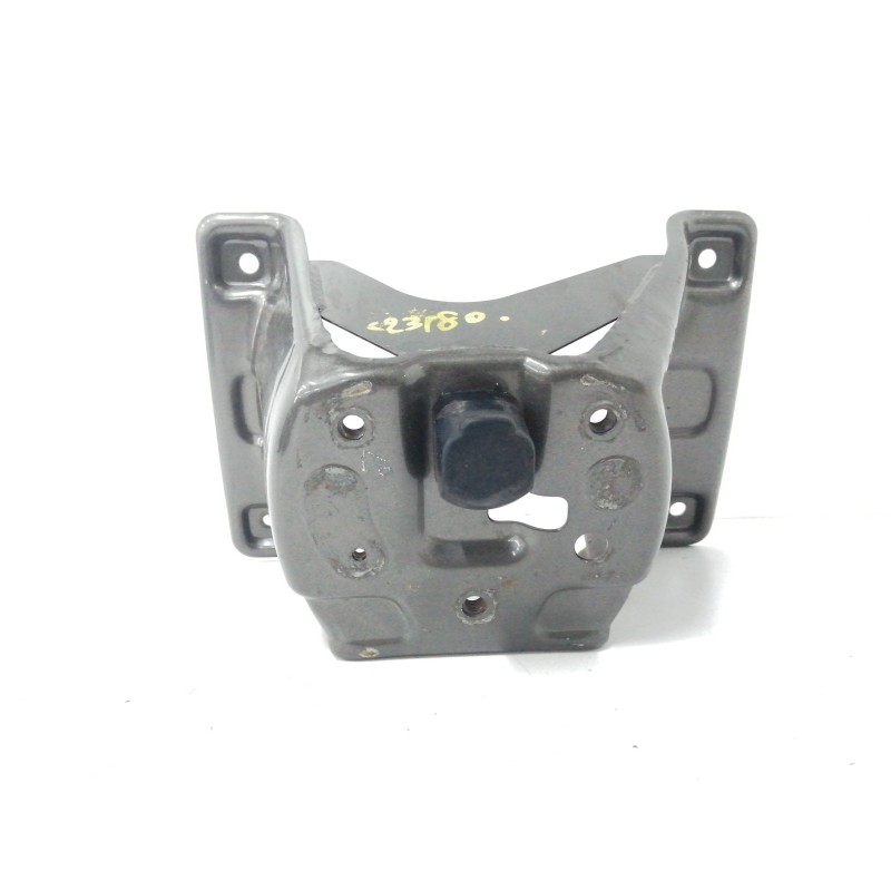 Recambio de soporte rueda repuesto para opel monterey 3.1 turbodiesel referencia OEM IAM   