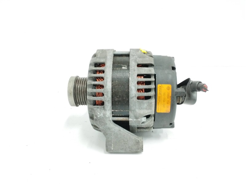 Recambio de alternador para ssangyong actyon 2.0 td cat referencia OEM IAM A6641540102 115A 