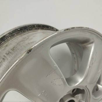 Recambio de llanta para seat ibiza (6k) 1.9 tdi referencia OEM IAM 6K0601025N 6JX15H2 ET38 4H 4X100