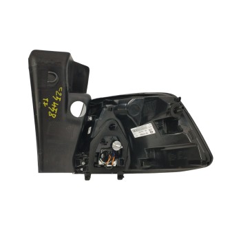 Recambio de piloto trasero izquierdo para peugeot 5008 1.2 12v e-thp referencia OEM IAM 9811028080  