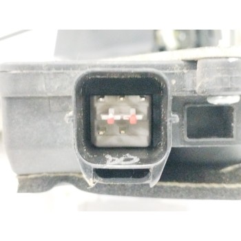 Recambio de cerradura puerta trasera izquierda para kia sportage 2.0 crdi referencia OEM IAM 814101F010  