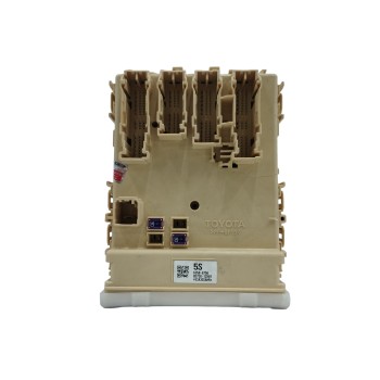 CAJA RELES / FUSIBLES 63586756 